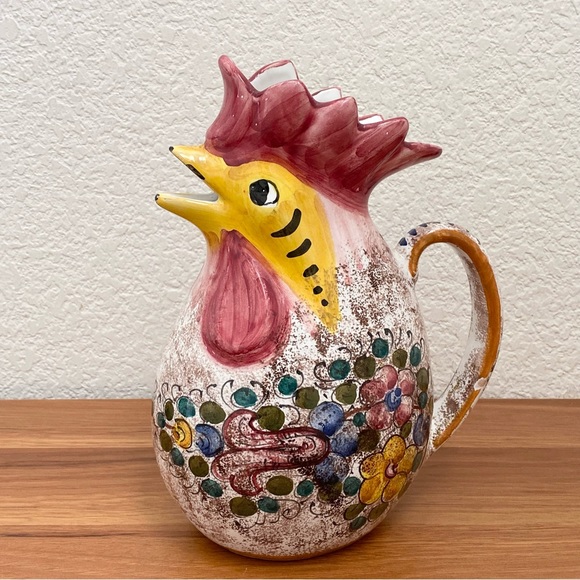 Vintage M.G.P. DERUTA Italy Handpainted Ceramic Rooster Chicken 9” Pitcher - Picture 2 of 16